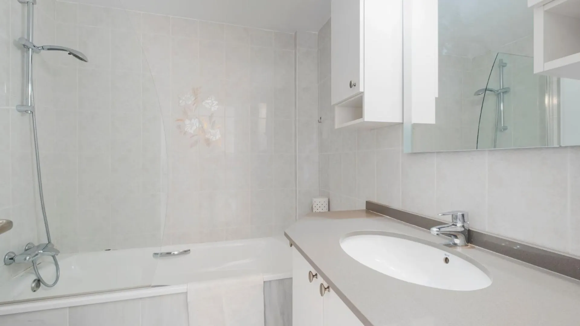 Sunny Flat With Pool In Riviera Del Sol By Costarentals - Ref 96 Sitio de Calahonda Apartment