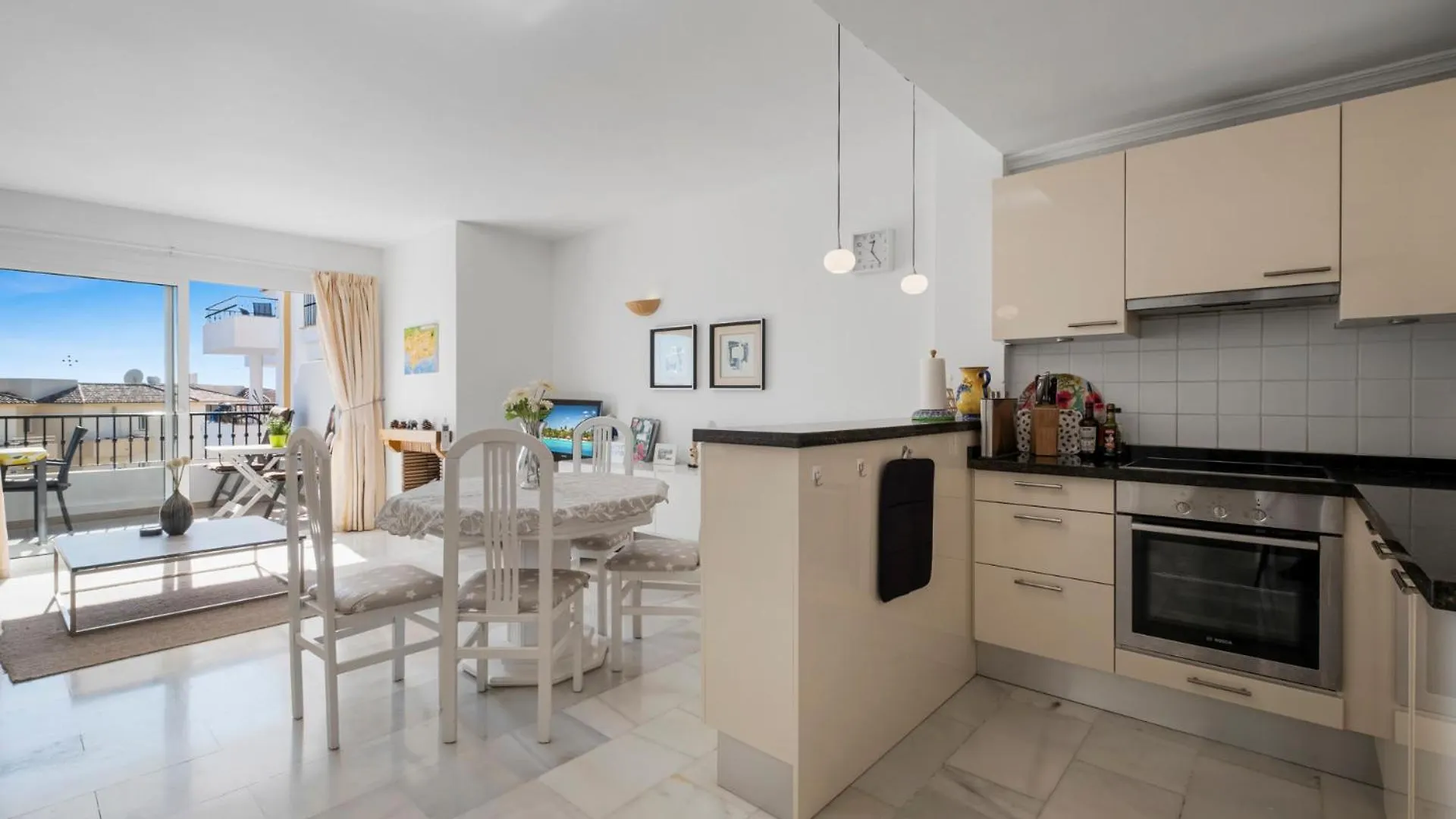 Apartment Sunny Flat With Pool In Riviera Del Sol By Costarentals - Ref 96 Sitio de Calahonda